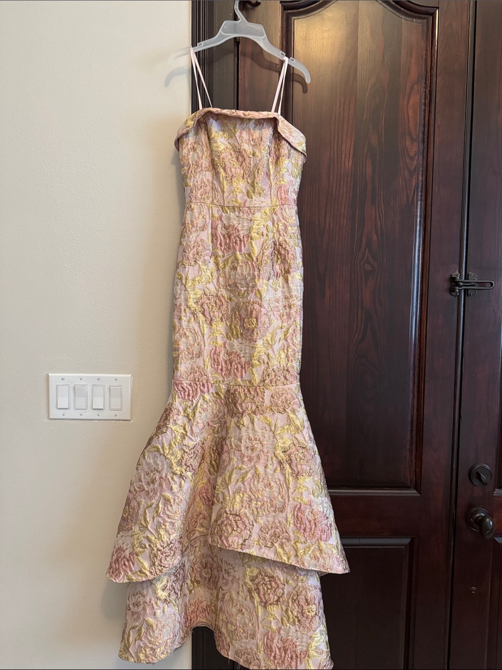 Aidan Mattox Elegant Pink and Gold Strapless Floral Jacquard Gown